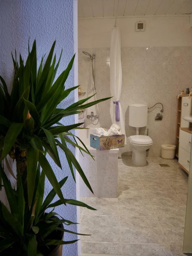 3Papige Apartment ไพราน ภายนอก รูปภาพ