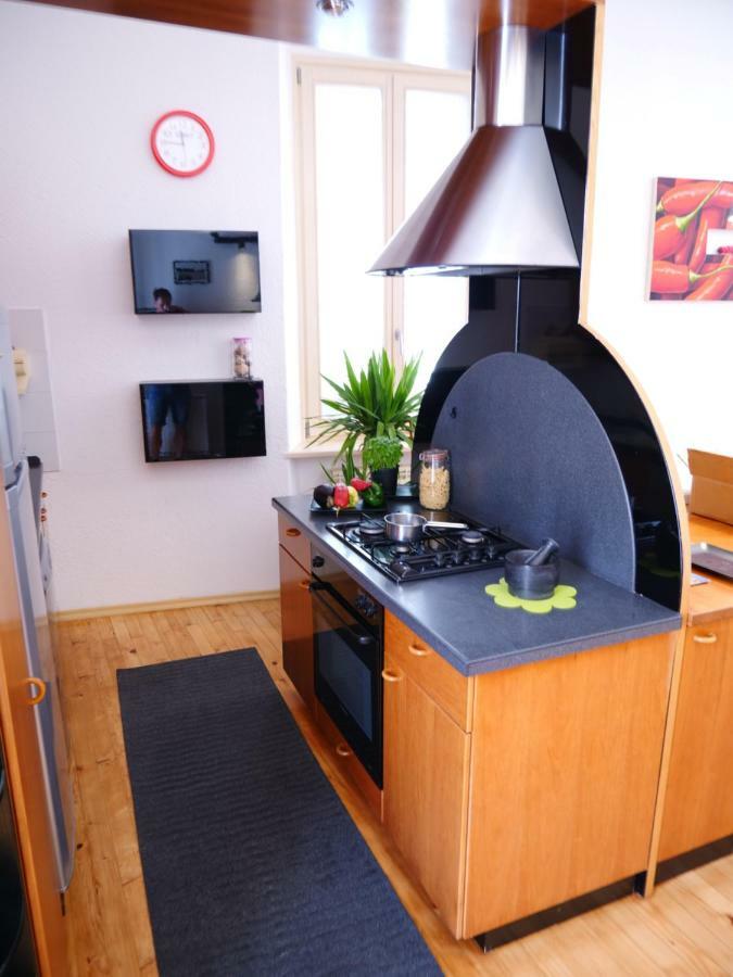 3Papige Apartment ไพราน ภายนอก รูปภาพ