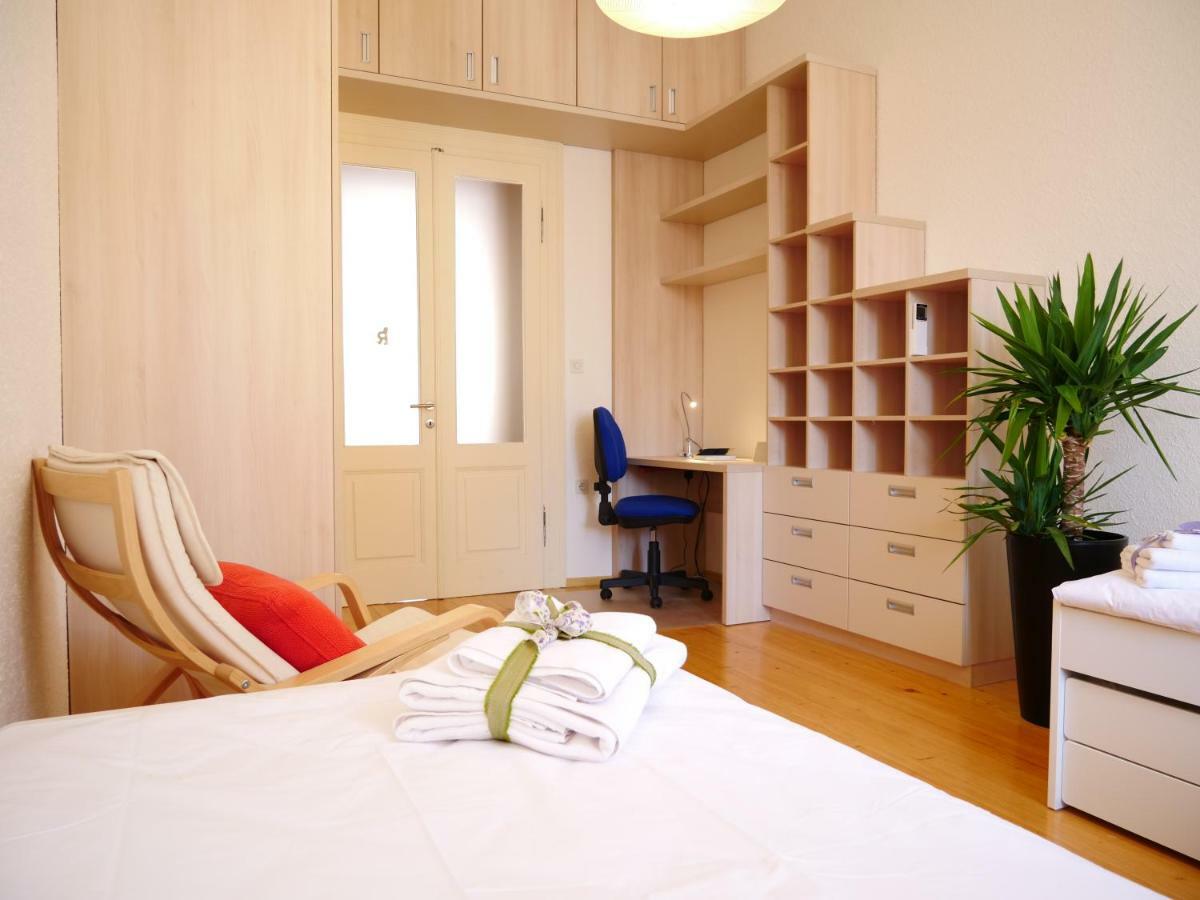 3Papige Apartment ไพราน ภายนอก รูปภาพ